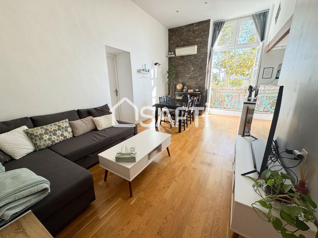 Achat appartement à vendre 2 pièces 45 m² - La Fare-les-Oliviers