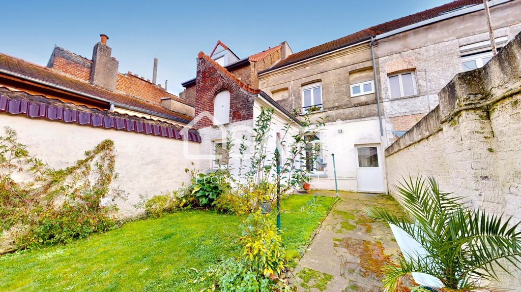 Achat maison à vendre 4 chambres 122 m² - Saint-Omer