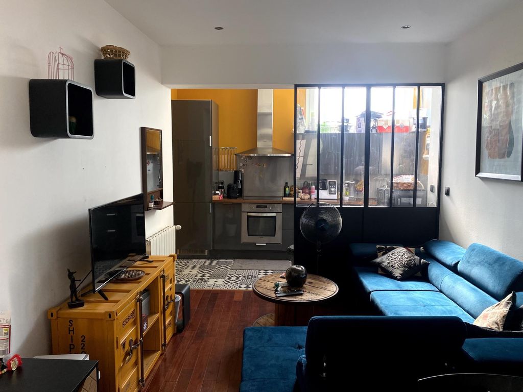 Achat maison à vendre 2 chambres 65 m² - Marseille 12ème arrondissement