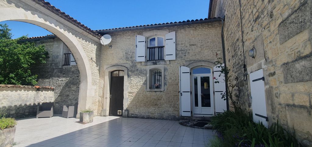 Achat maison 4 chambre(s) - Hiersac