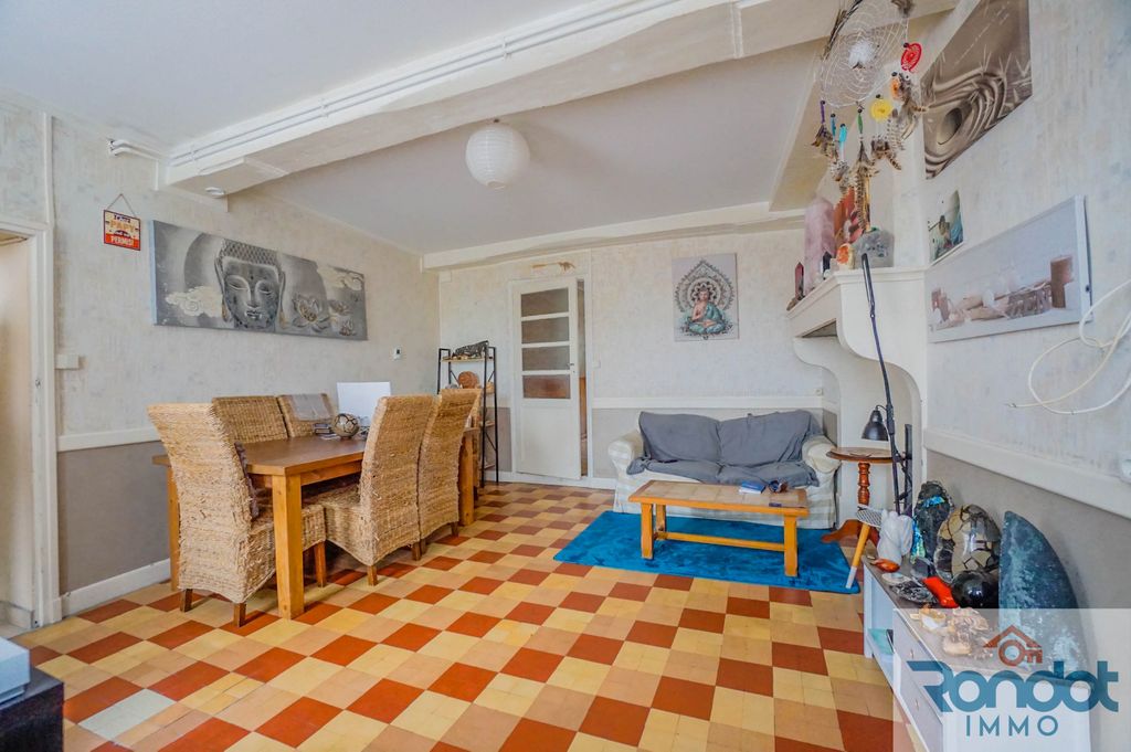 Achat maison à vendre 2 chambres 95 m² - Selongey