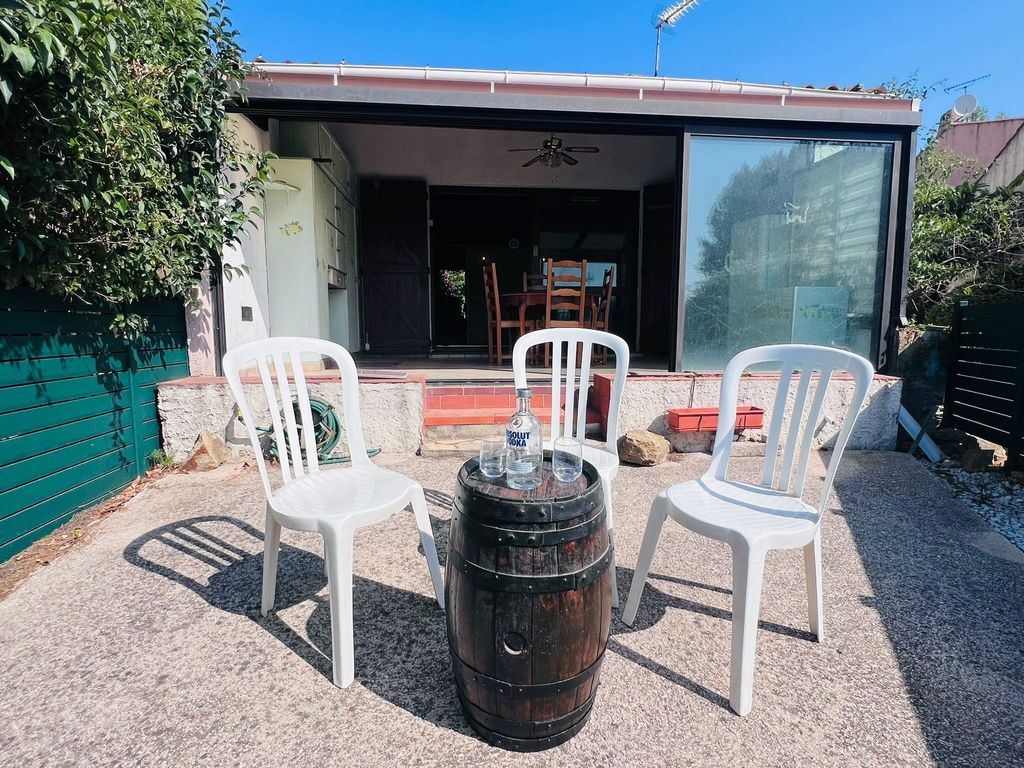 Achat maison à vendre 1 chambre 46 m² - La Ciotat