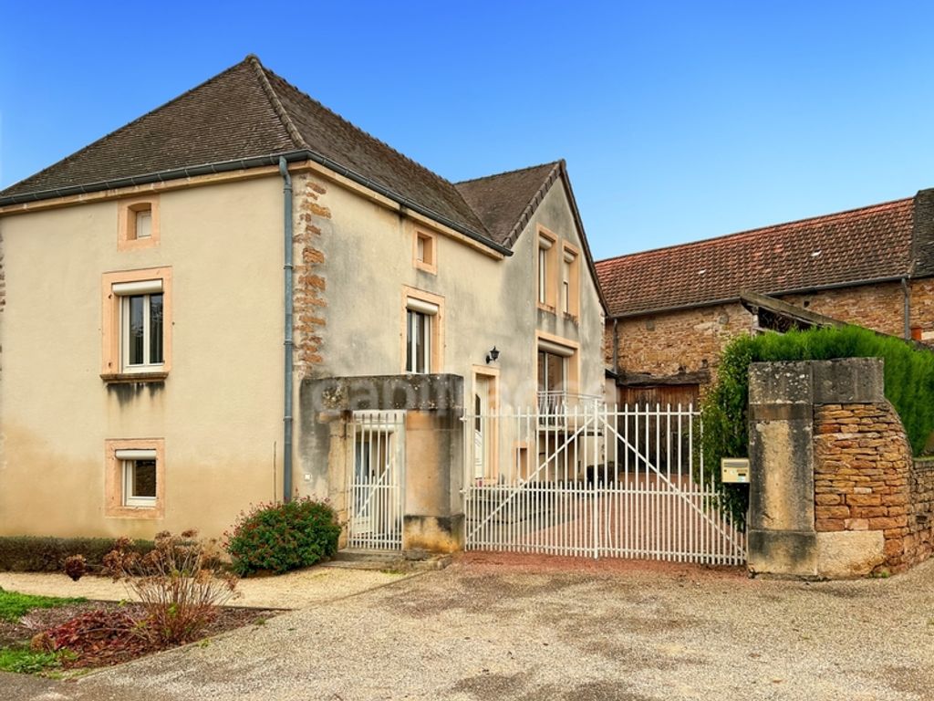 Achat maison à vendre 4 chambres 136 m² - Nanton