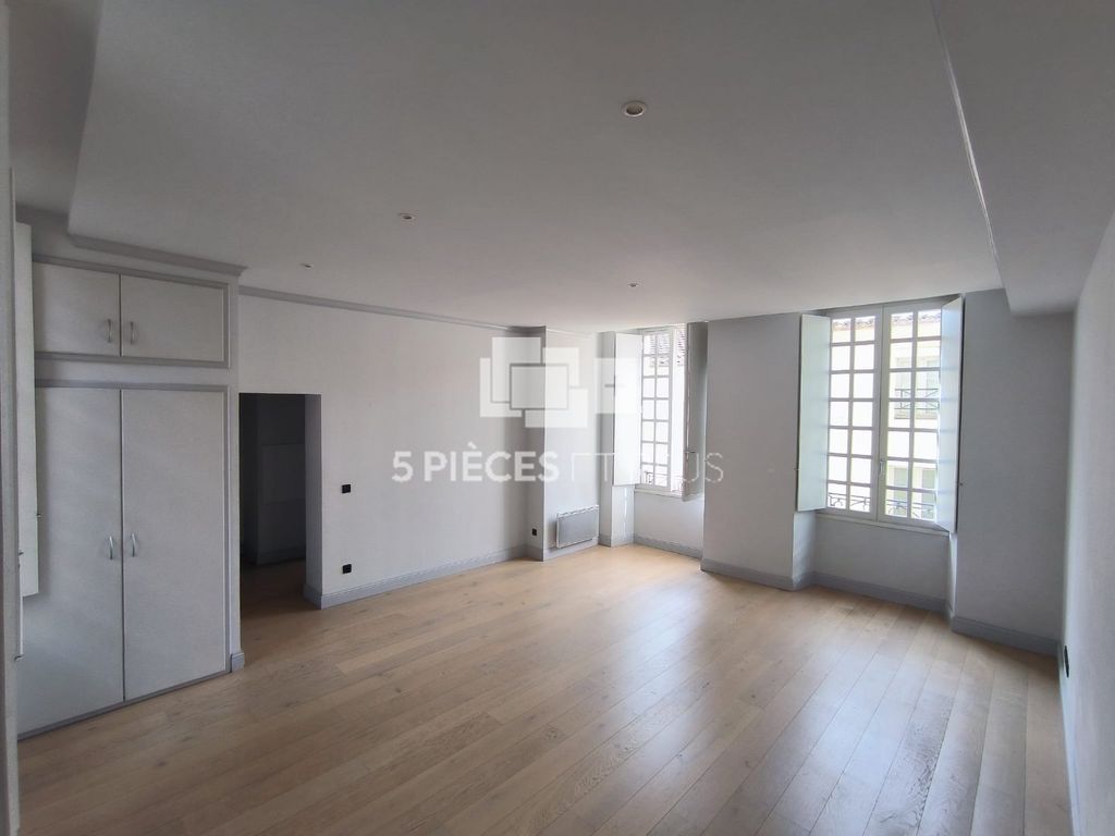 Achat appartement à vendre 3 pièces 74 m² - Bordeaux