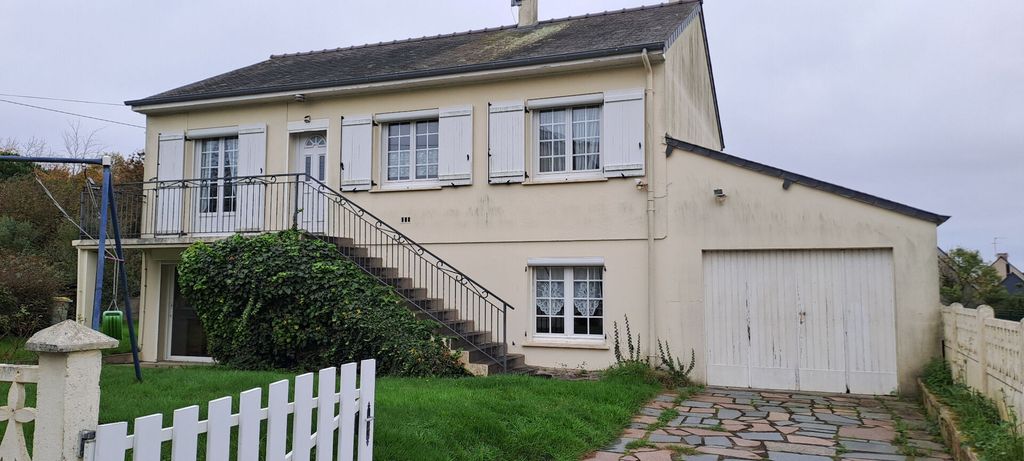 Achat maison à vendre 3 chambres 133 m² - Saint-Coulomb