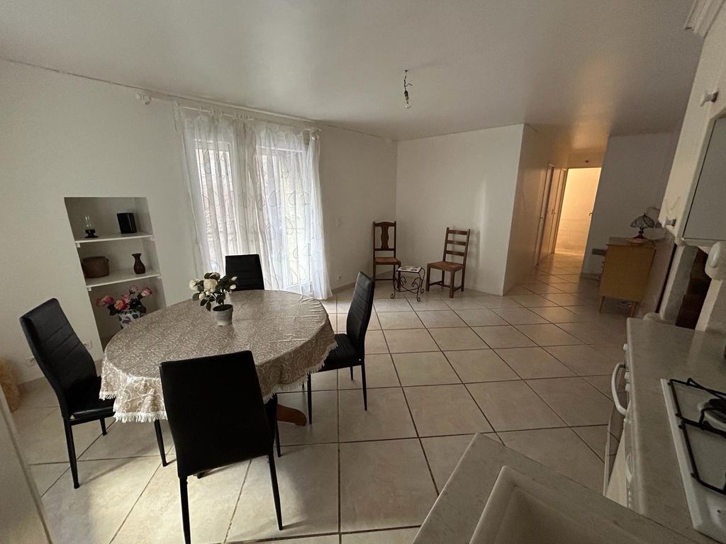 Achat maison à vendre 4 chambres 125 m² - Montpeyroux