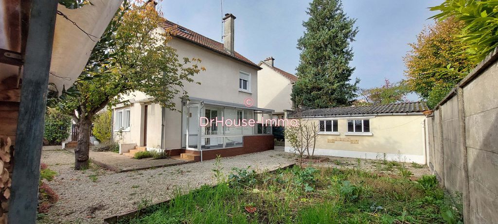 Achat maison à vendre 4 chambres 103 m² - Troyes