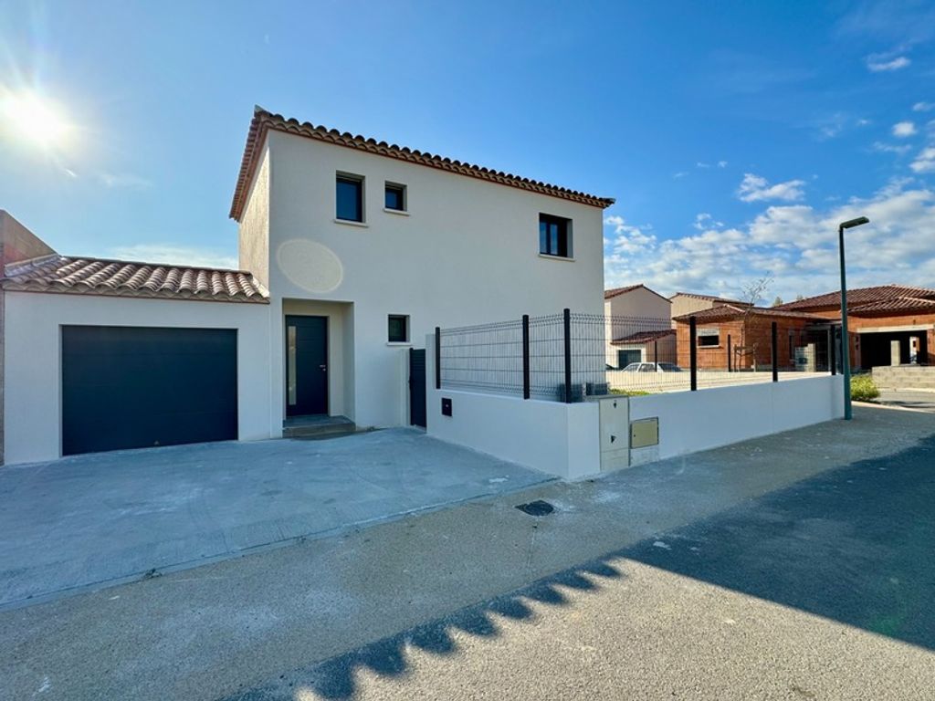 Achat maison à vendre 3 chambres 88 m² - Arpaillargues-et-Aureillac