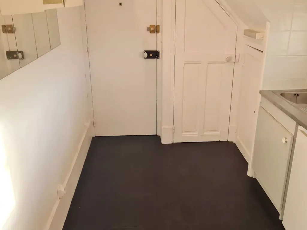 Achat studio à vendre 9 m² - Paris 10ème arrondissement