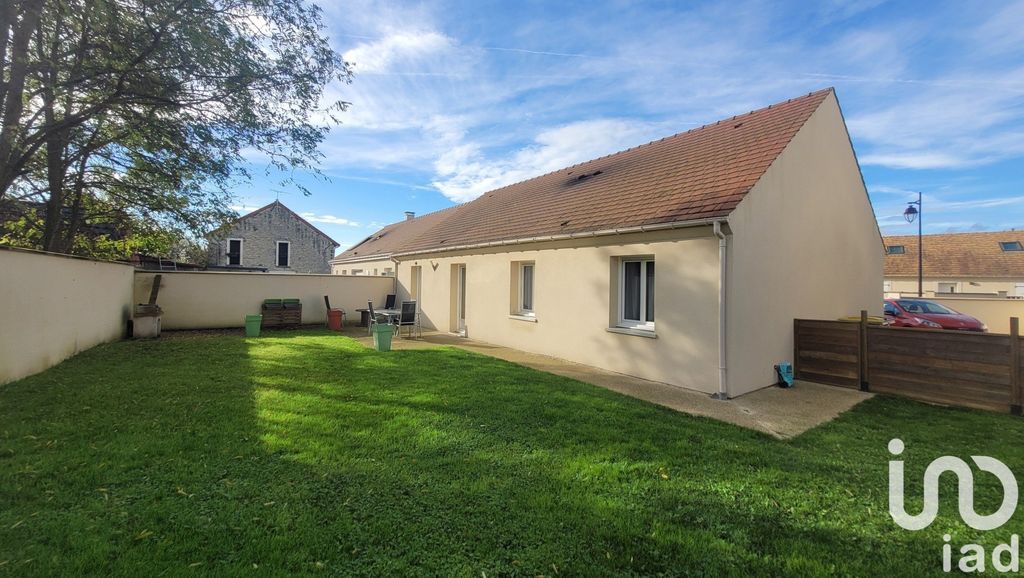 Achat maison à vendre 3 chambres 91 m² - Pamfou