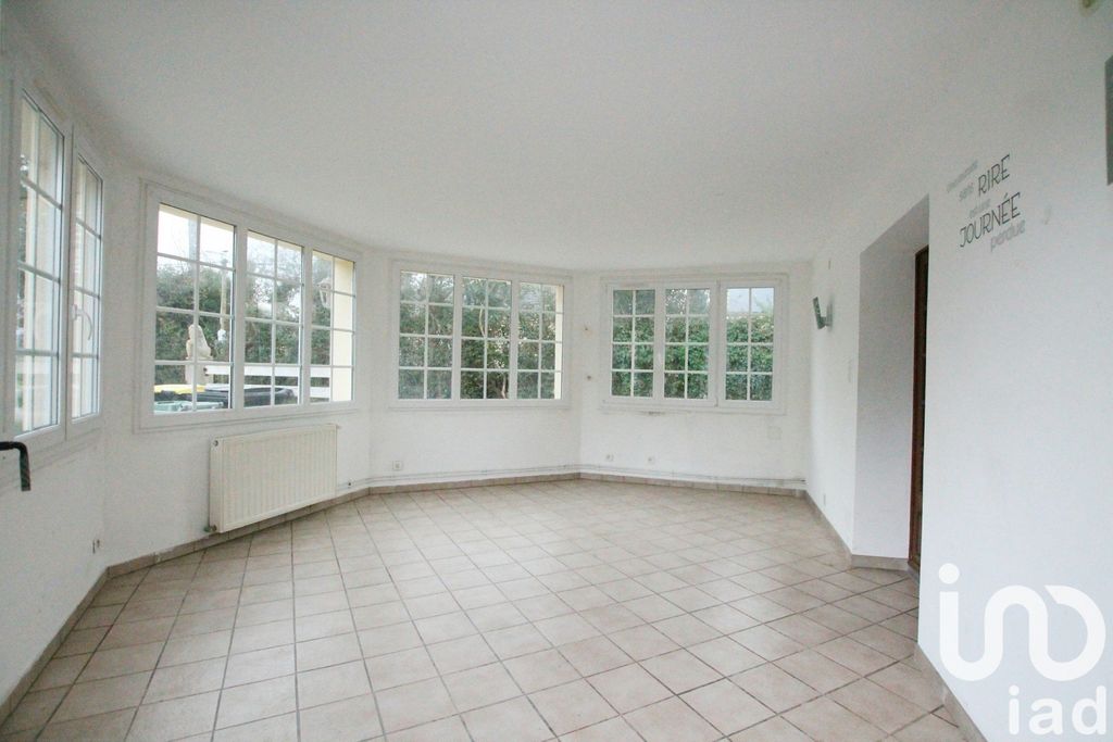 Achat maison à vendre 4 chambres 148 m² - L'Étang-Bertrand