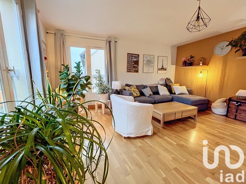 Achat appartement à vendre 4 pièces 79 m² - Groslay