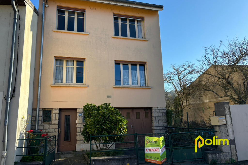 Achat maison à vendre 4 chambres 136 m² - Pont-à-Mousson