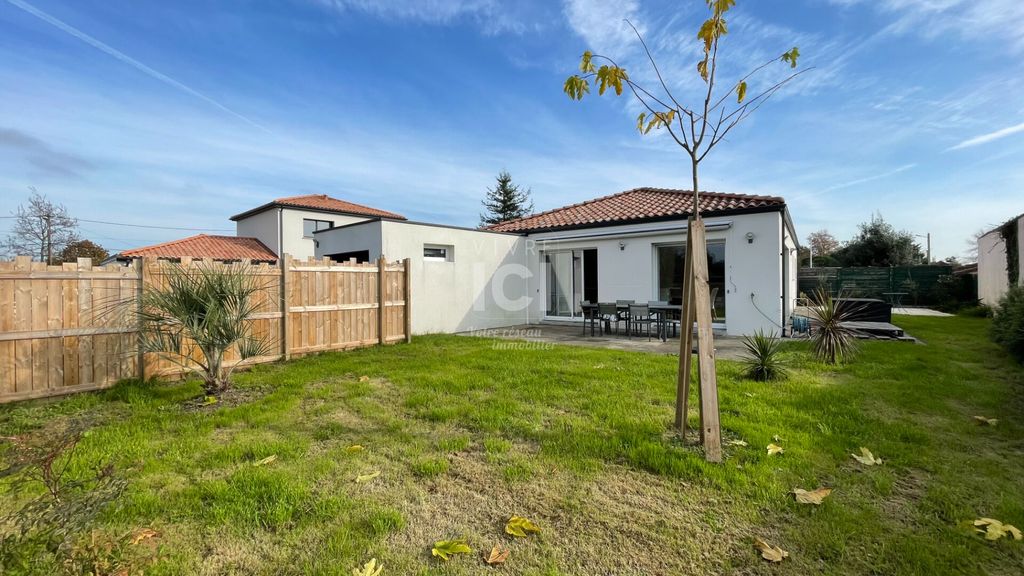 Achat maison à vendre 3 chambres 120 m² - Saint-Brevin-les-Pins