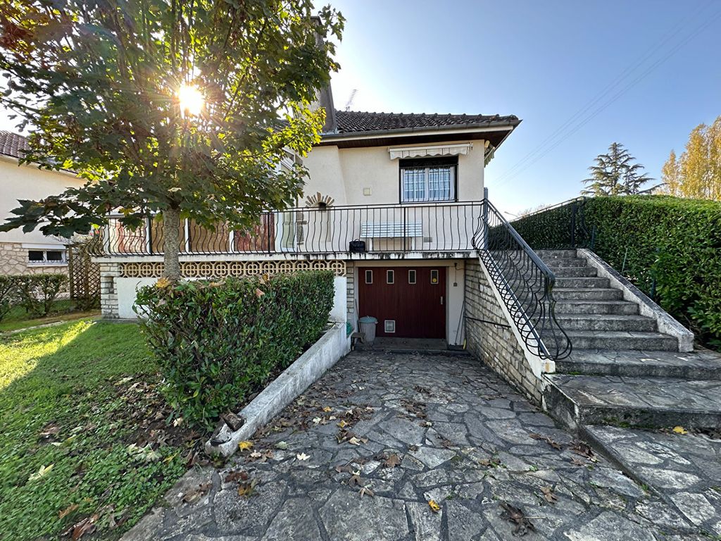 Achat maison à vendre 4 chambres 165 m² - La Couronne