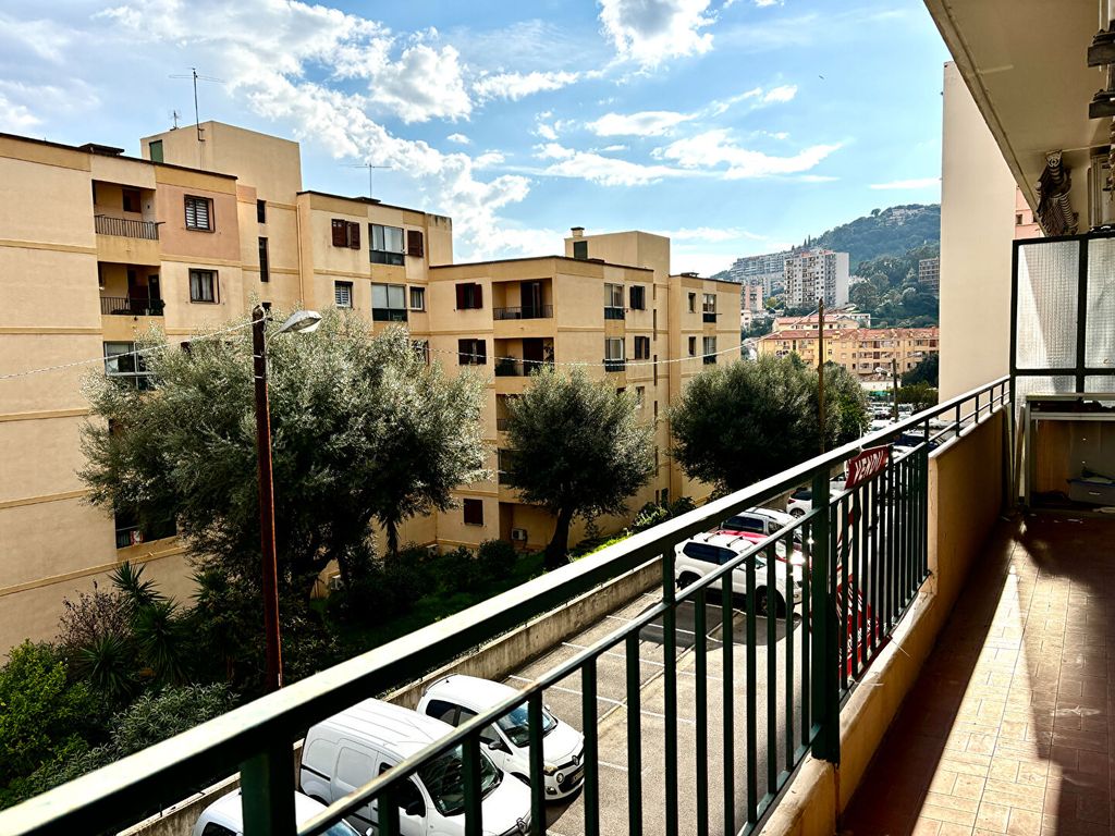 Achat appartement à vendre 3 pièces 67 m² - Ajaccio