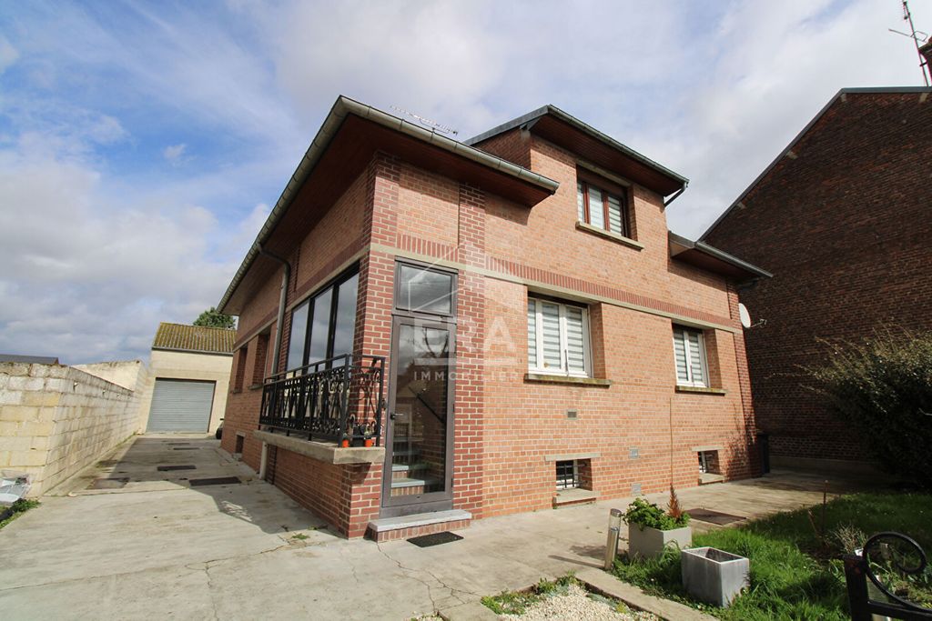 Achat maison à vendre 6 chambres 175 m² - Flavy-le-Martel