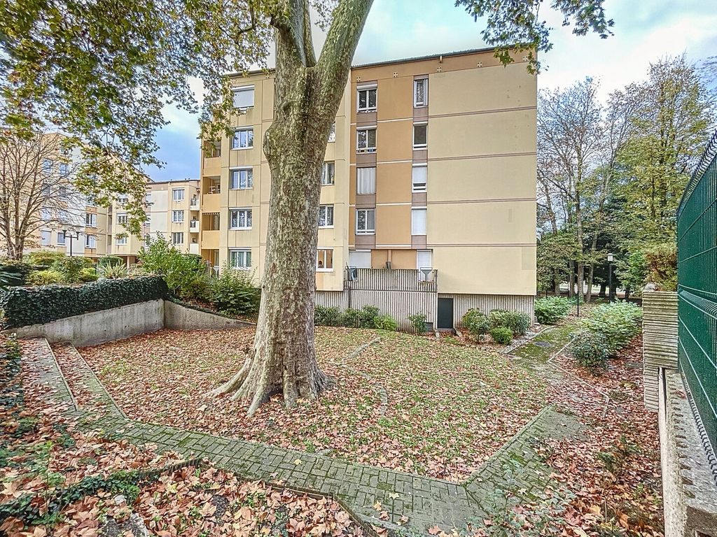 Achat duplex à vendre 5 pièces 107 m² - Corbeil-Essonnes