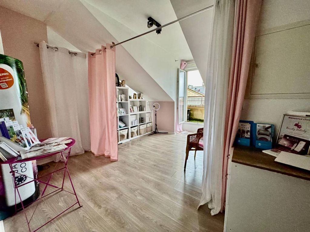 Achat studio à vendre 30 m² - Pontault-Combault