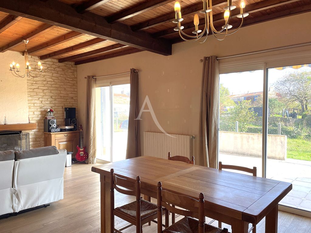 Achat maison à vendre 3 chambres 114 m² - Saint-Georges-de-Pointindoux