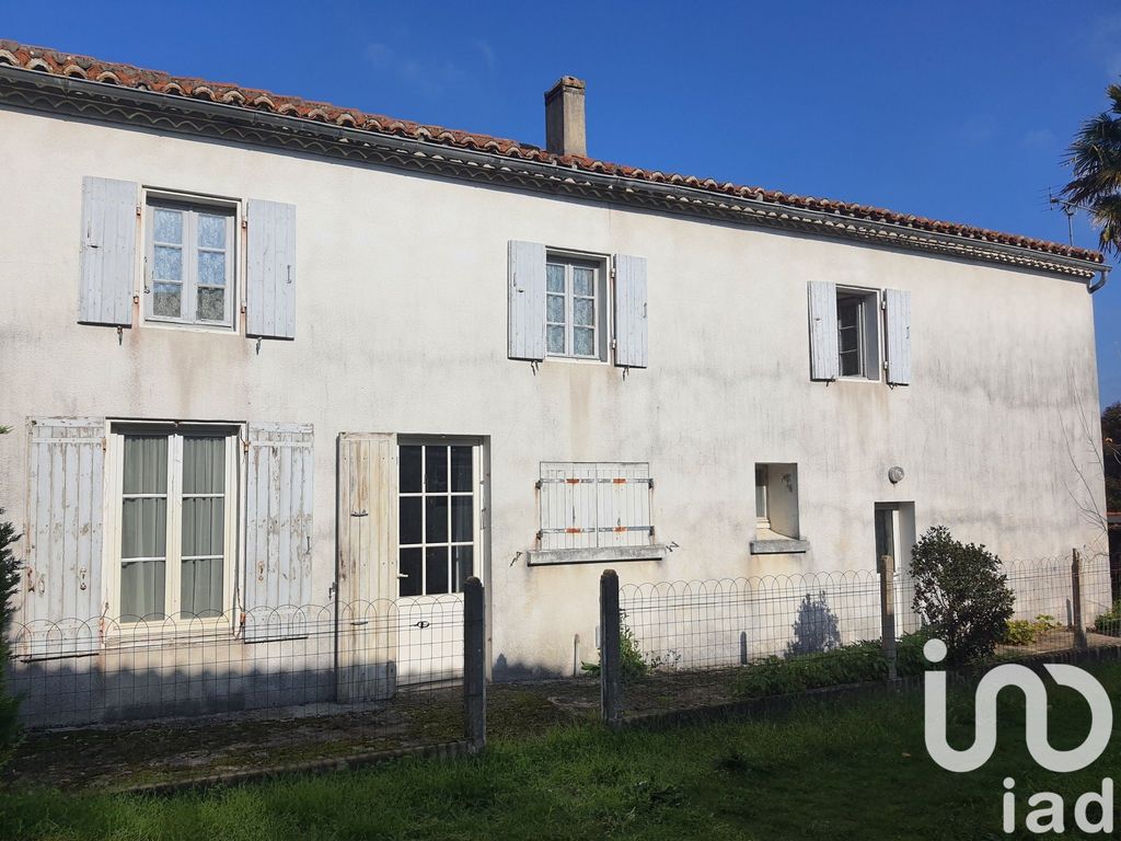 Achat maison à vendre 3 chambres 107 m² - Loulay