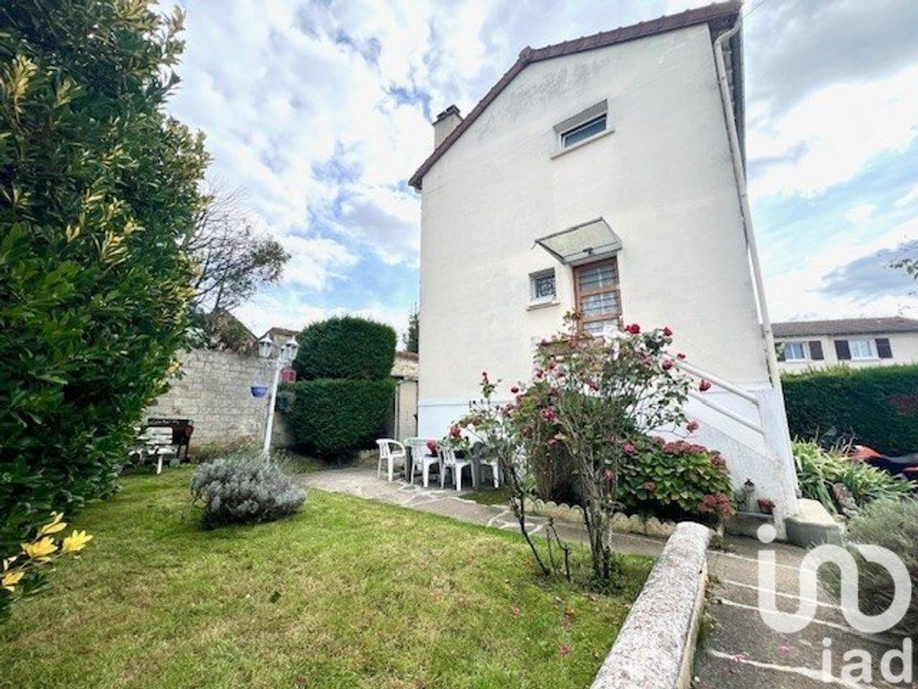 Achat maison à vendre 3 chambres 95 m² - Chennevières-sur-Marne