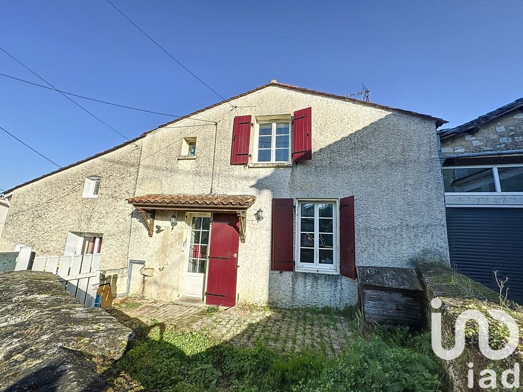 Achat maison à vendre 2 chambres 72 m² - Nersac