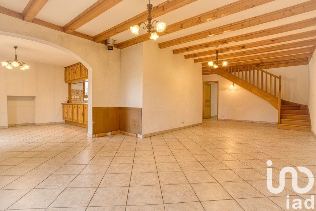 Achat maison à vendre 4 chambres 150 m² - Saint-Genis-Pouilly