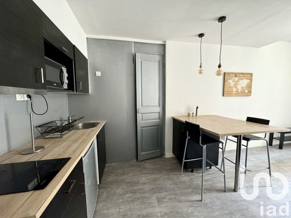 Achat appartement à vendre 2 pièces 27 m² - Nîmes