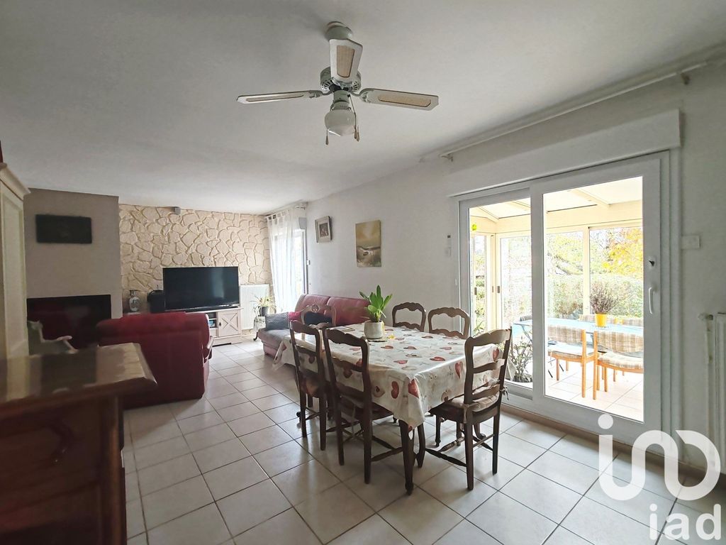 Achat maison à vendre 4 chambres 149 m² - Fontenay-le-Comte