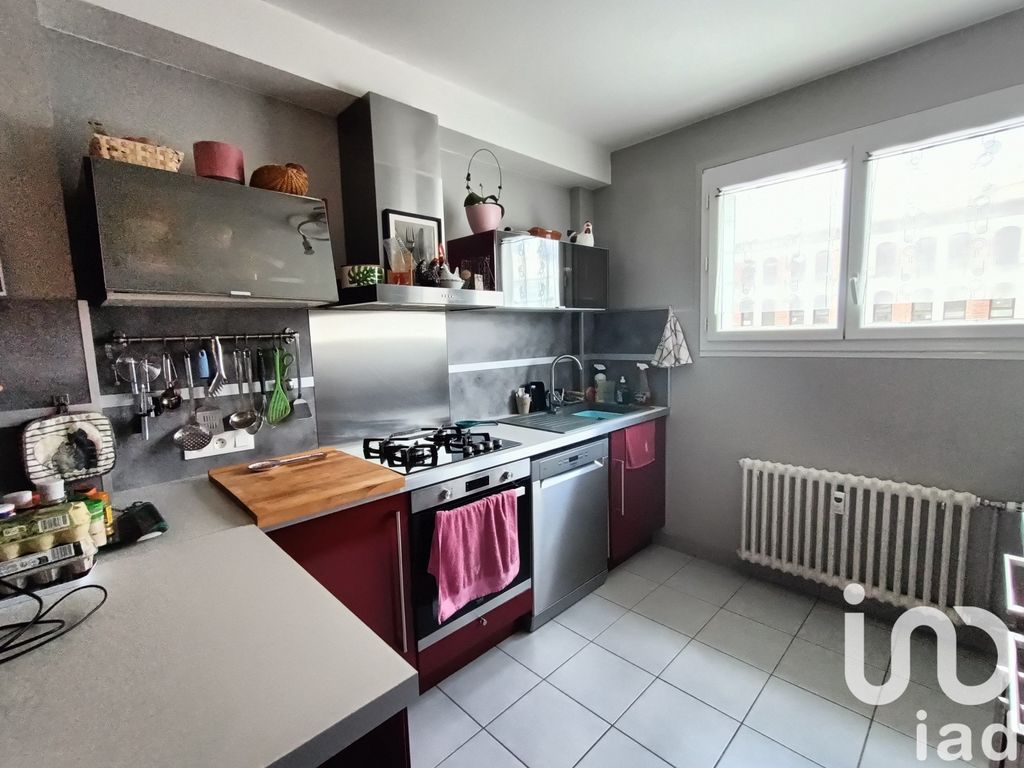 Achat appartement à vendre 3 pièces 86 m² - Cusset