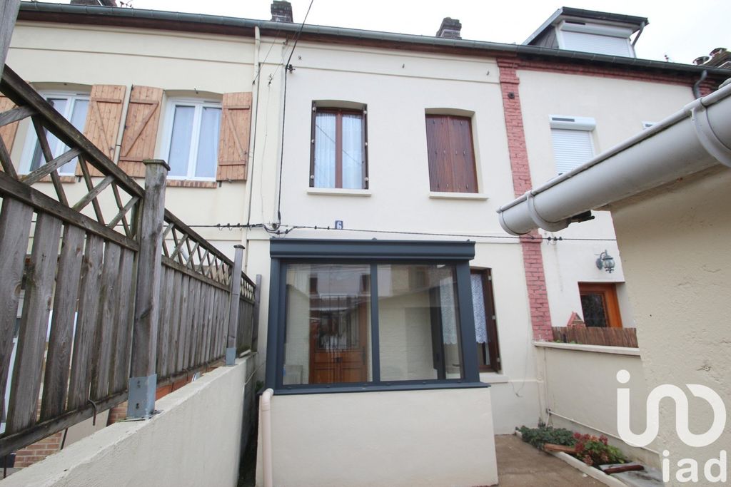 Achat maison à vendre 3 chambres 66 m² - Saint-Étienne-du-Rouvray