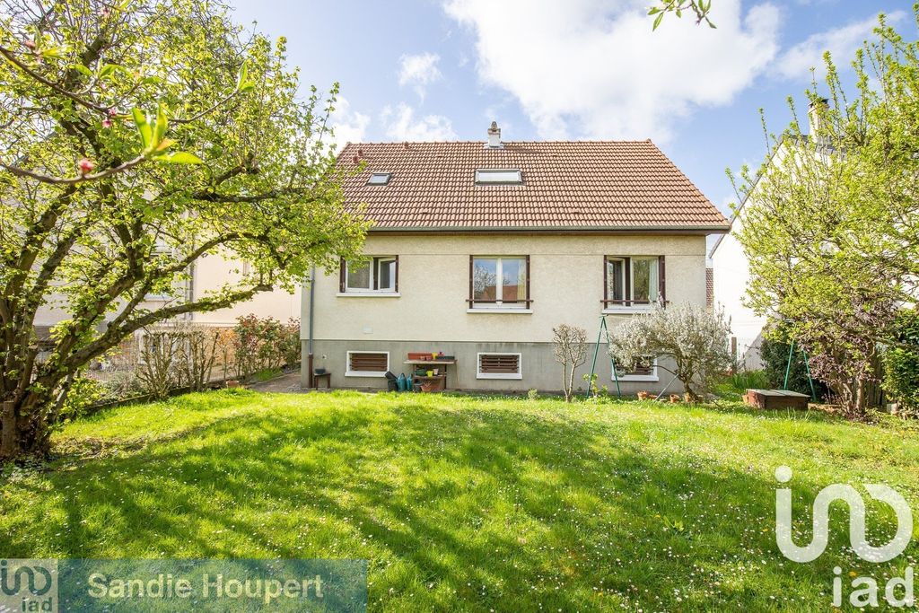 Achat maison à vendre 3 chambres 120 m² - Yerres