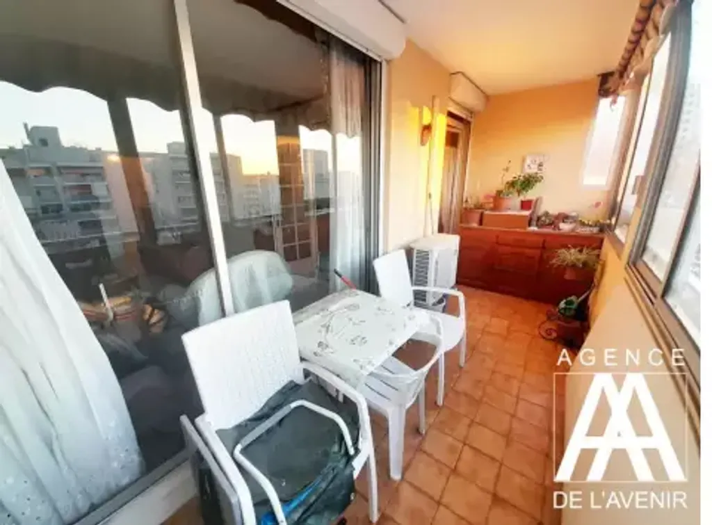 Achat appartement à vendre 5 pièces 95 m² - Toulon