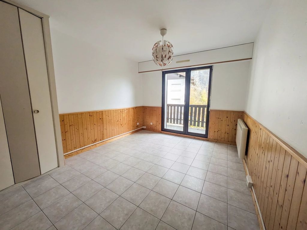 Achat appartement à vendre 2 pièces 34 m² - La Tour