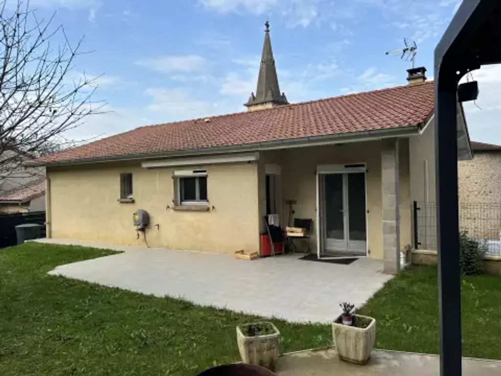 Achat maison à vendre 3 chambres 90 m² - Saint-Thomas-en-Royans