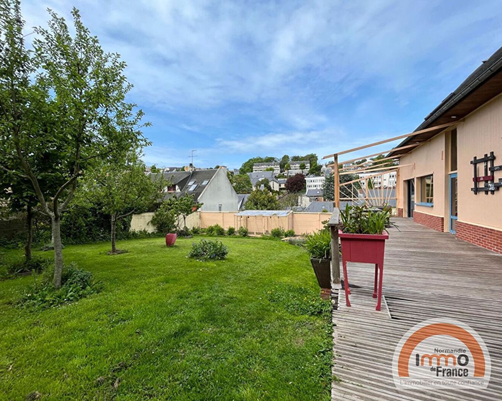 Achat maison à vendre 5 chambres 157 m² - Sainte-Adresse