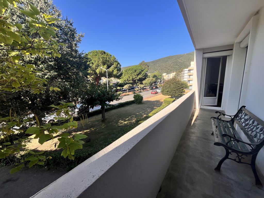 Achat appartement à vendre 3 pièces 63 m² - Amélie-les-Bains-Palalda