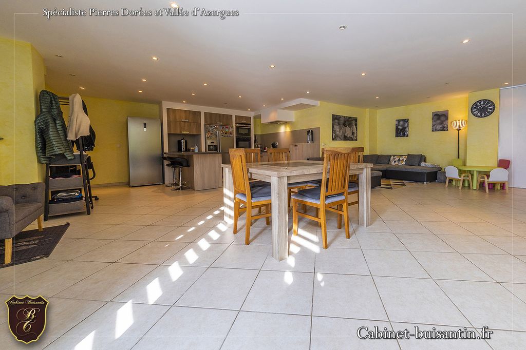 Achat appartement à vendre 4 pièces 122 m² - Val d'Oingt