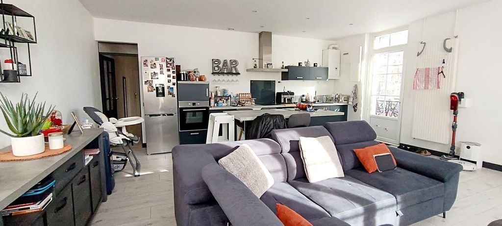 Achat maison à vendre 2 chambres 72 m² - Saintes