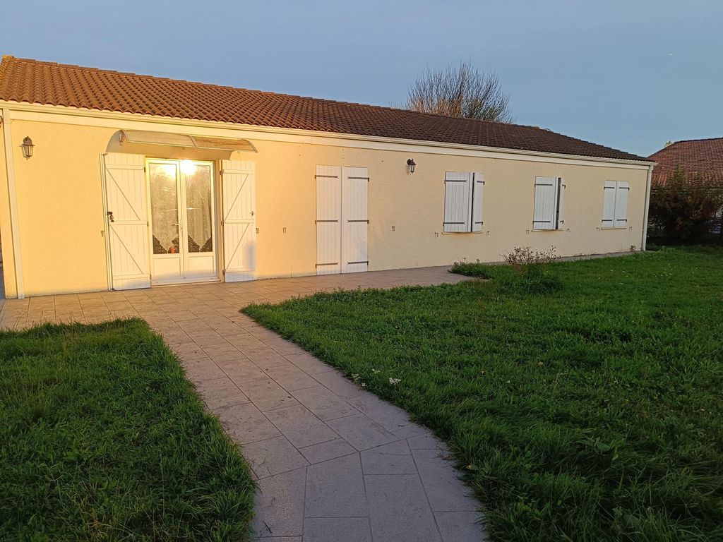 Achat maison à vendre 5 chambres 135 m² - Ambarès-et-Lagrave