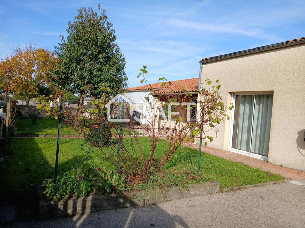 Achat maison à vendre 3 chambres 115 m² - Courçon