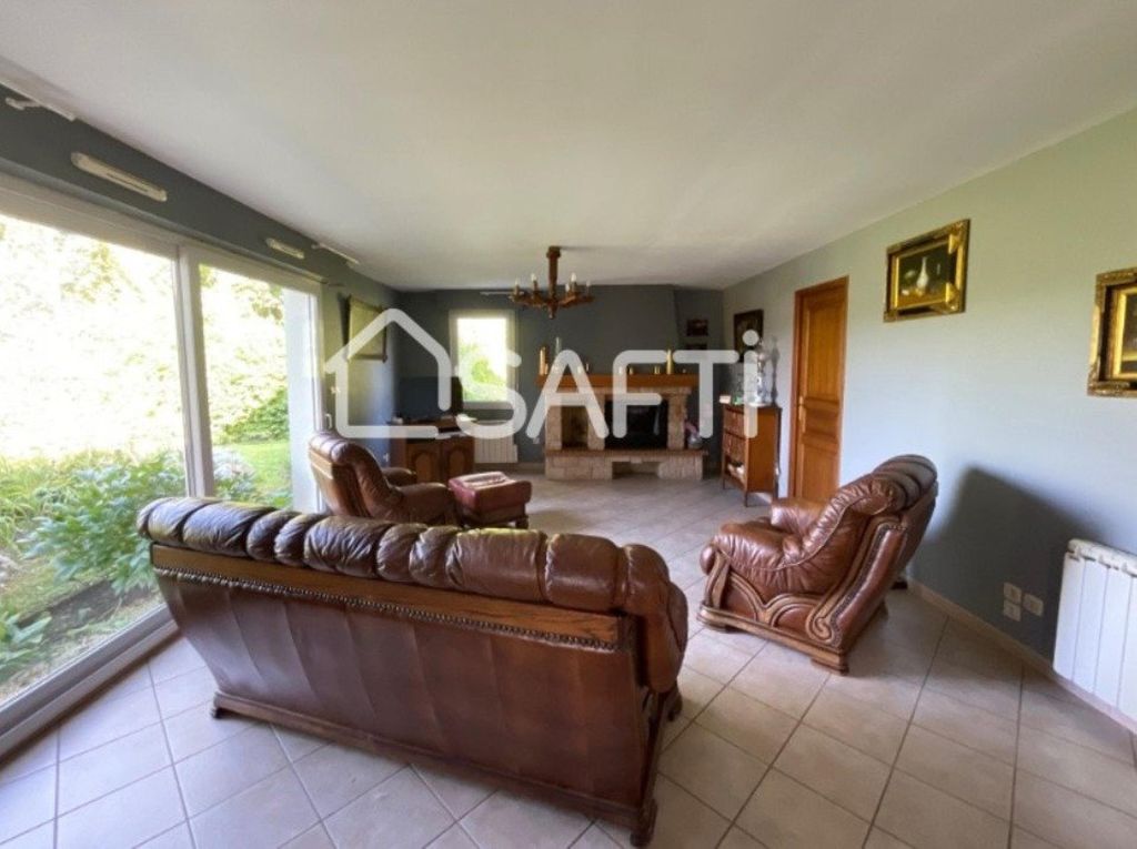 Achat maison à vendre 3 chambres 102 m² - Fontaine-sur-Somme