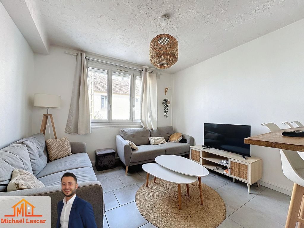 Achat maison à vendre 6 chambres 103 m² - Le Mans