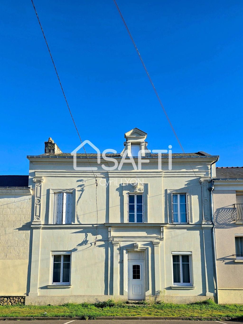 Achat maison à vendre 3 chambres 160 m² - Saumur