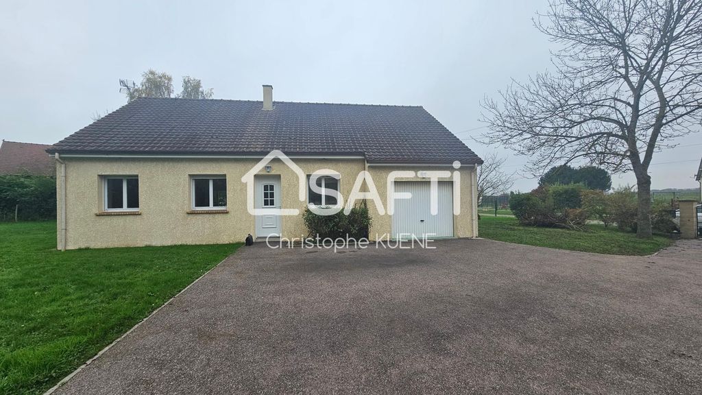 Achat maison à vendre 3 chambres 84 m² - Saint-Julien-de-la-Liègue