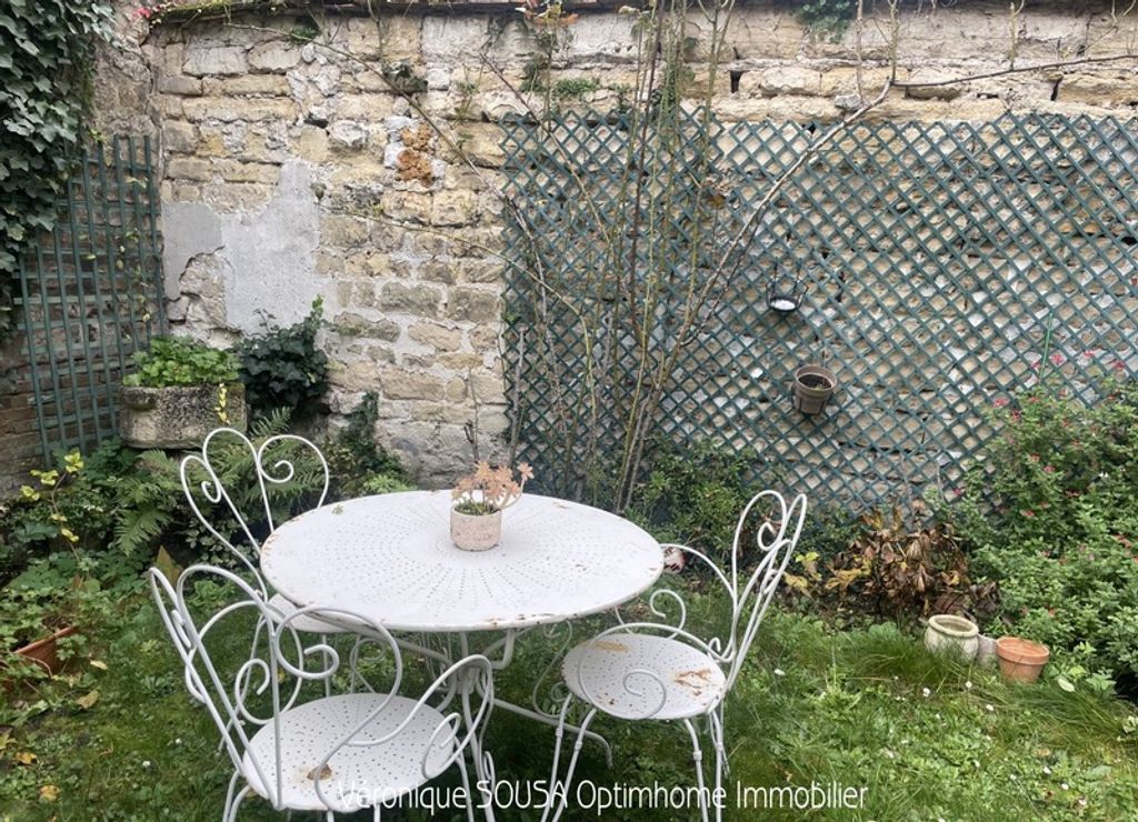 Achat appartement à vendre 4 pièces 70 m² - Saint-Germain-en-Laye