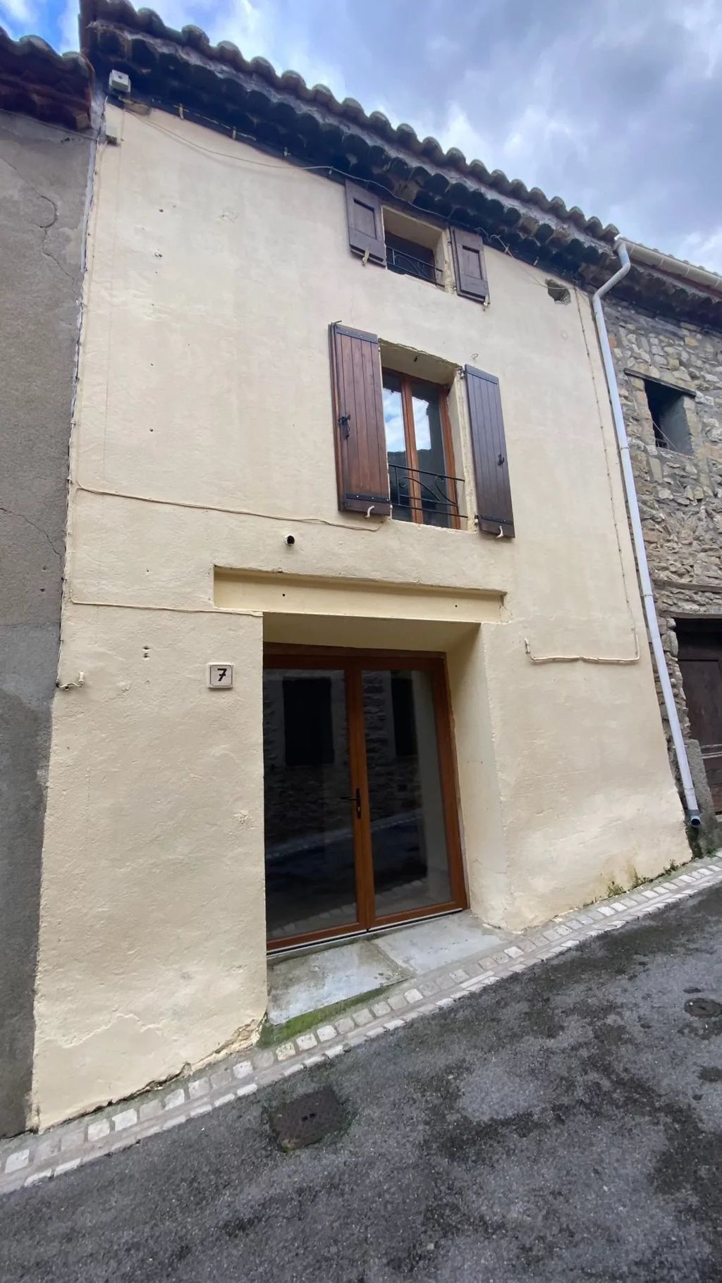 Achat maison à vendre 2 chambres 125 m² - Cucugnan