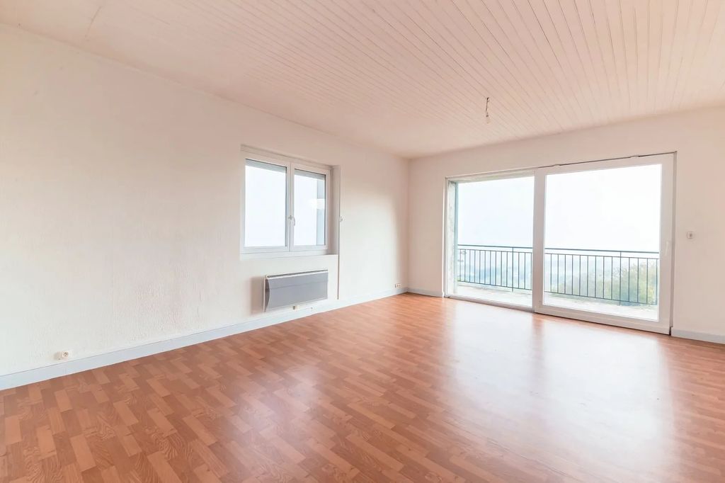 Achat appartement à vendre 5 pièces 96 m² - Pollionnay