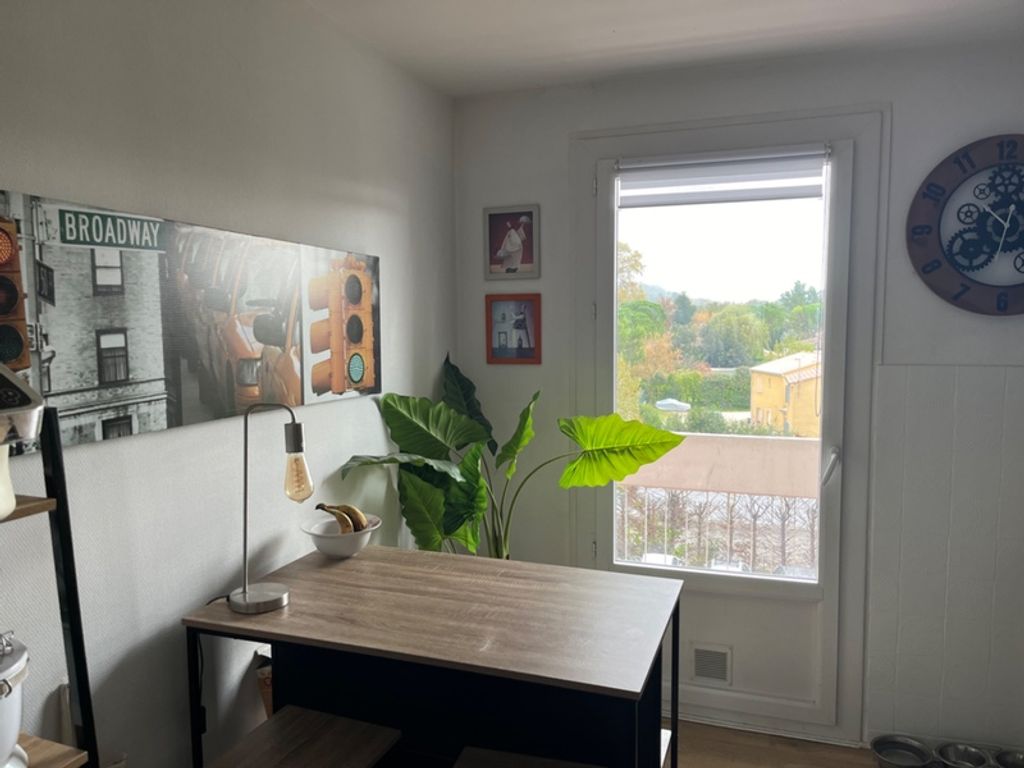 Achat appartement à vendre 6 pièces 110 m² - Montélimar